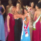 Miss Amazonas 2015 runner-up tears tiara from winners head