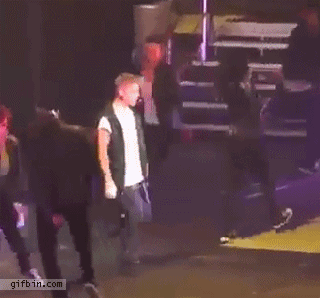 Justin Bieber Throwing Up On Stage | Best Funny Gifs Updated Daily
